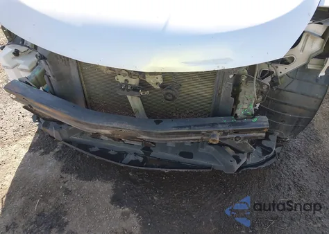 2010 Nissan Versa 1.8S z USA, uszkodzony, nr VIN 3N1BC1CP3AL430059